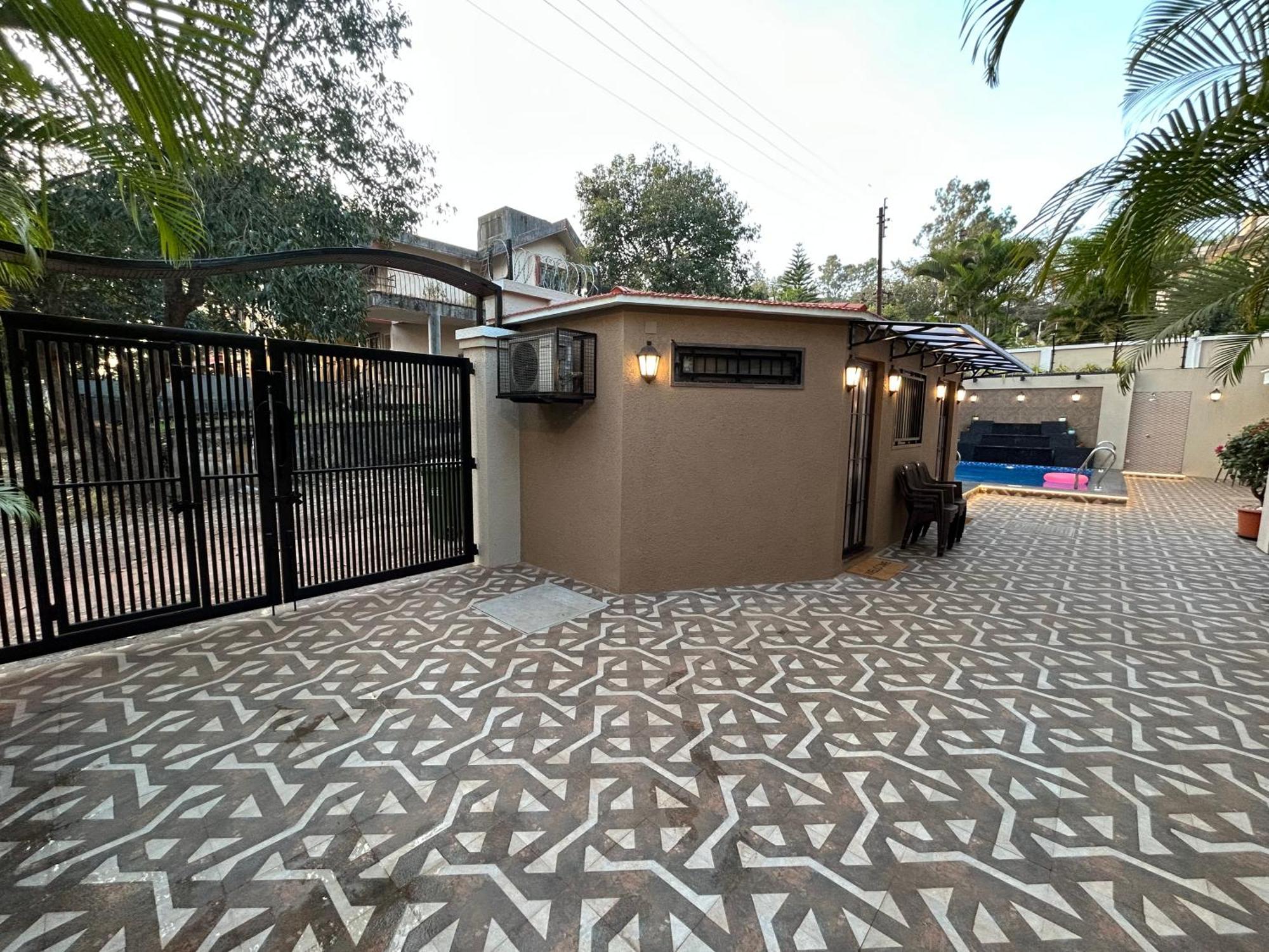 Al Barakah 5 Bhk Private Swimming Pool Villa بانتشجانى المظهر الخارجي الصورة