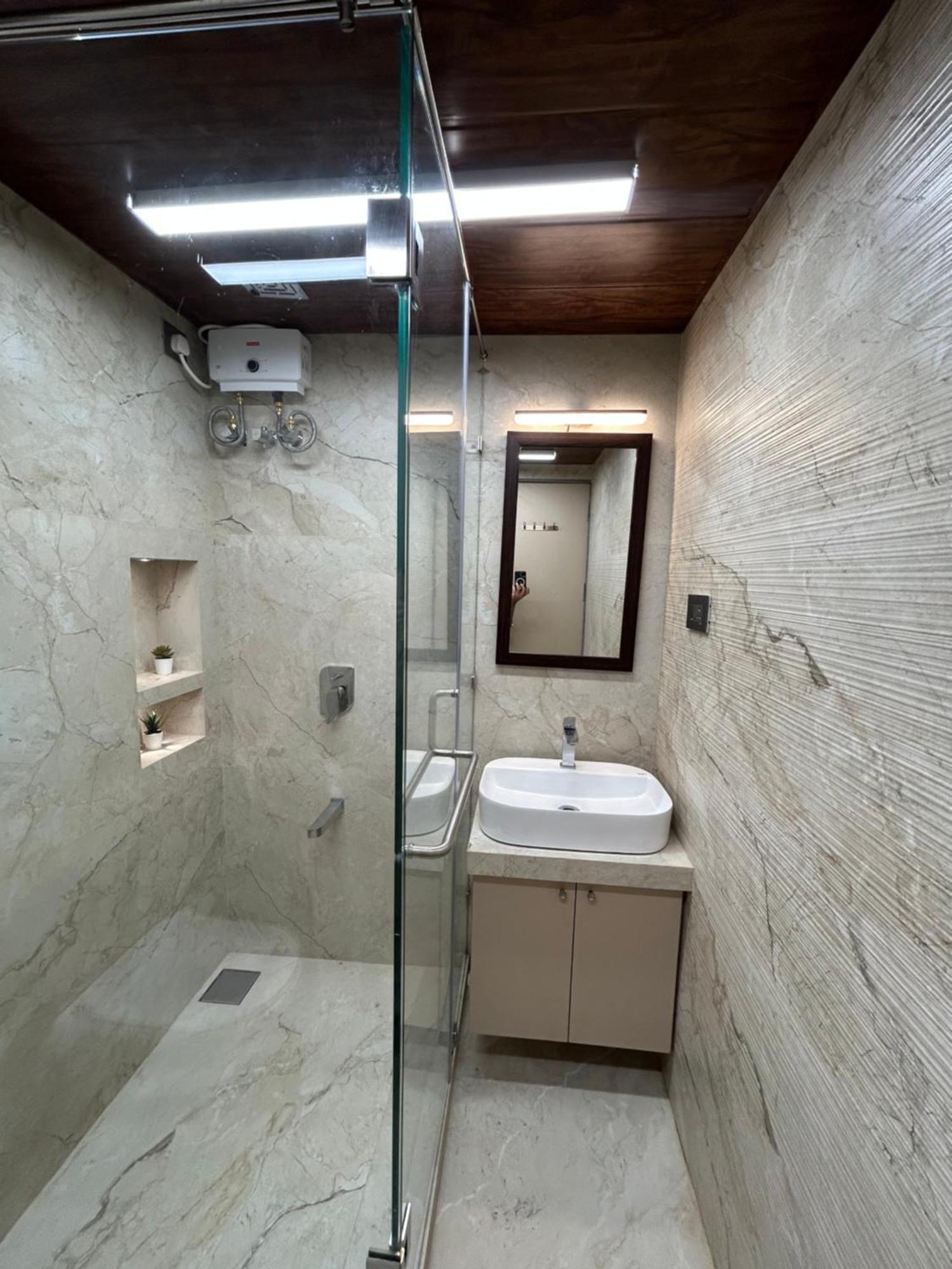 Al Barakah 5 Bhk Private Swimming Pool Villa بانتشجانى المظهر الخارجي الصورة